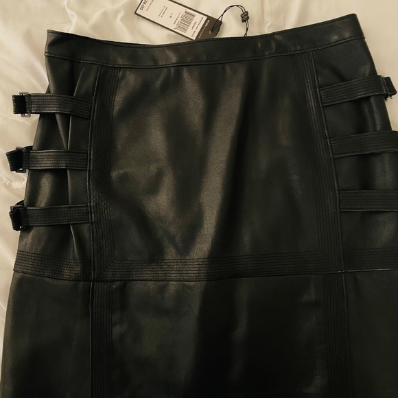 NWT bcbg Devon black faux leather mini - Picture 7 of 7